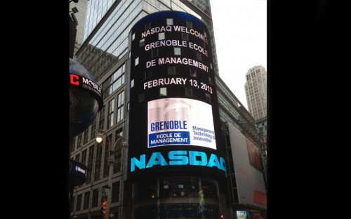 Grenoble students visited the NASDAQ offices in New York - and got a warm welcome!