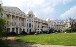 London Business School's MBA class is less than 5% African
