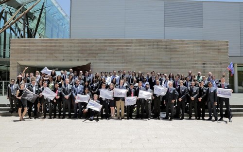 Delegates from all the b-schools, including MBAs from Cass, at the I-LEAD program in Australia