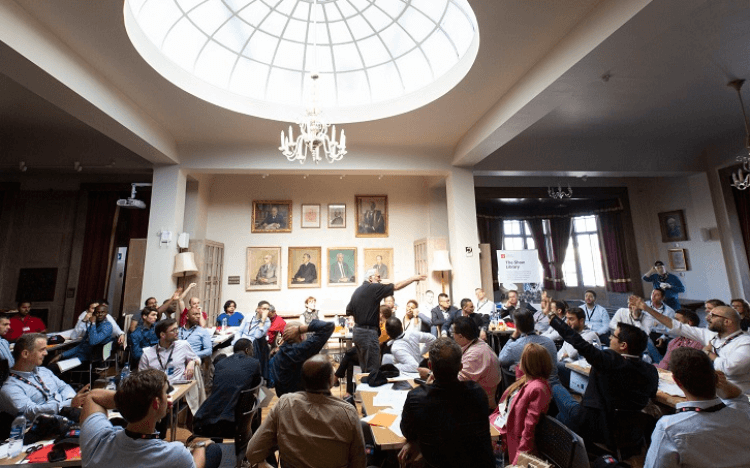 alt-text The TRIUM EMBA teaches students about different types of leadership styles