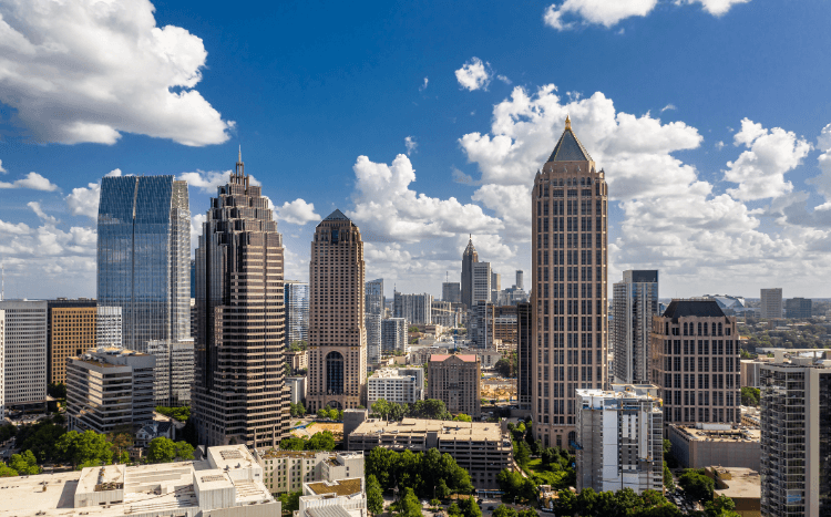 The thriving business community in Atlanta, Georgia is providing amazing career opportunities to alumni at Terry College | © rodclementphotography via iStock