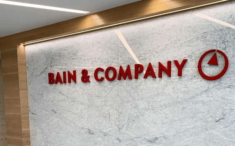 Bain Consultant Salary | Find out how much Bain MBA and master’s-level consultants earn ©Bain-Facebook