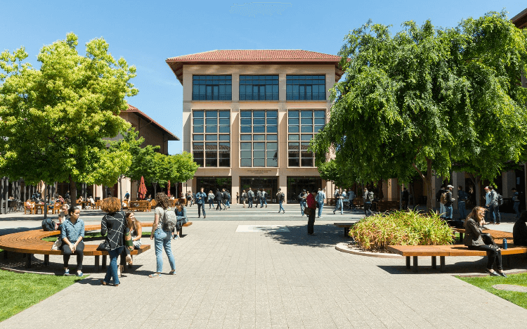 Stanford MBA Jobs & Salary Review: 96% of Stanford MBAs receive job offers within three months of graduation ©Stanford Facebook