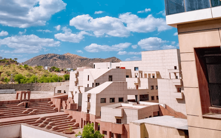 Indian Institute of Management (IIM) Udaipur is the top college in India for an MBA in Digital Business ©IIM Udaipur 