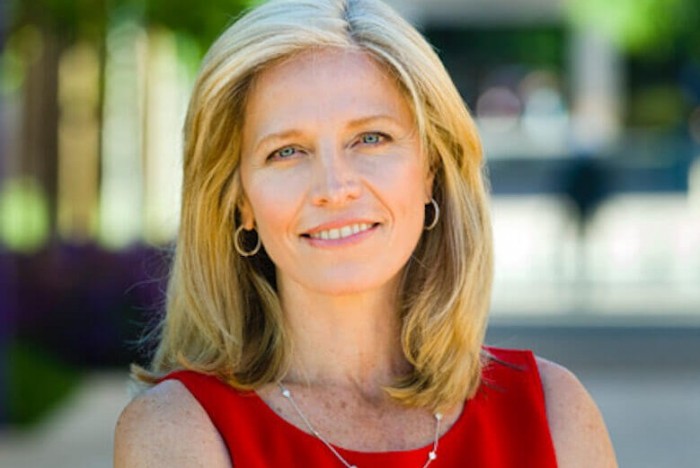 Kirsten Moss is assistant dean and director of admissions and financial aid at Stanford