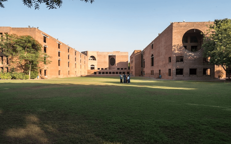 We spoke to chairperson of MBA Postgraduate Program in Management for Executives at IIM Ahmedabad, Professor Viswanath Pingali, to find out how to ace your application ©IIMA facebook