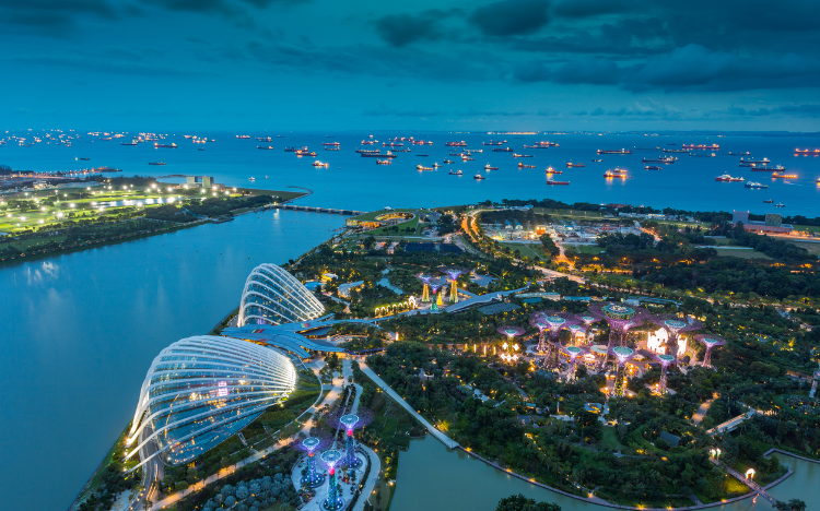 Singapore is a forward-thinking city state that offers a unique experience for business school students ©kanuman / iStock