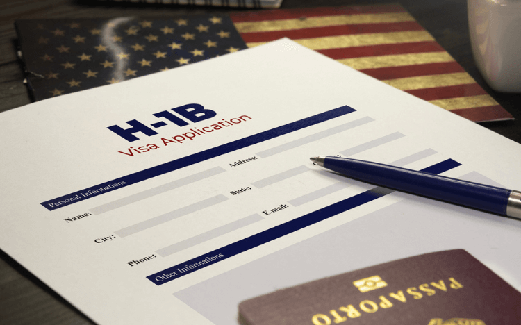 A new H-1B visa renewal pilot scheme launching in January will simplify the process for thousands of visa holders ©Cristian Storto Fotografia / iStock