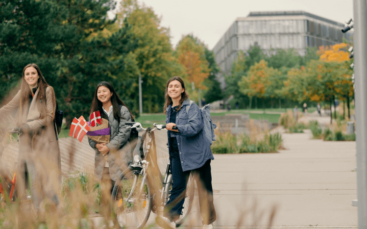 Women value sustainability as a vital part of the business school curriculum, according to a new GMAC survey ©Copenhagen Business School/ Facebook