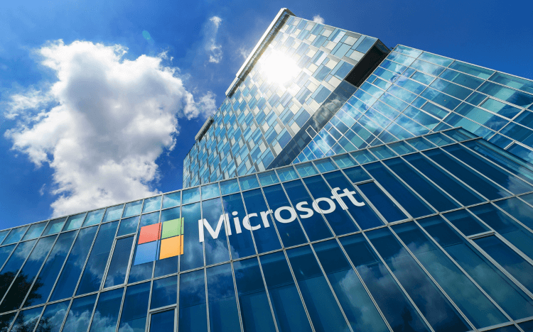 Microsoft joins the likes of Amazon and Goldman Sachs, announcing significant job cuts in 2023 ©lcva2/iStock