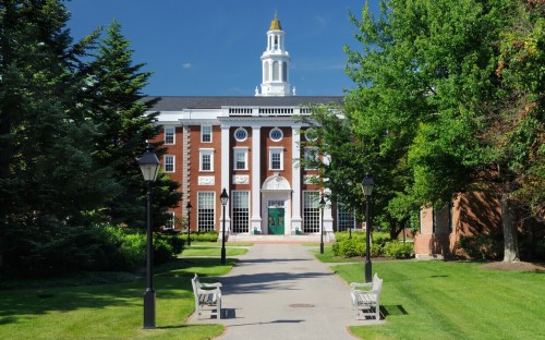 ©JorgeAntonio—Harvard saw a fall in applications to its full-time MBA program this year