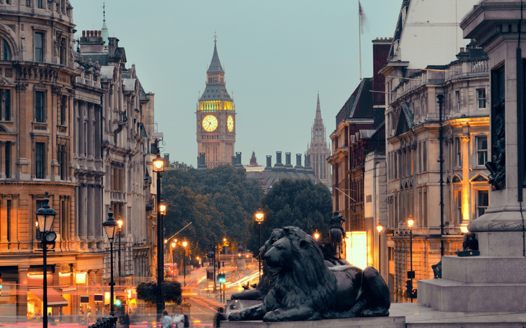 Home to cities such as London and Edinburgh, the UK is a highly desirable study destination, but what are the UK student visa requirements? ©rabbit75_ist / iStock