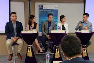 Dr Seen-Meng Chew (far right) believes that there are opportunities for tech-ready MBAs in China