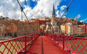 Entrepreneurs, culture vultures, and outdoors enthusiasts will all thrive in Lyon ©KavalenkavaVolha via iStock*