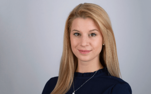 Anett Bako set out on a career in consulting after graduating from her Master's in Management program at the University of St Gallen
