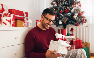 MBA Christmas Wish List: A Christmas present can be fun, useful, and can even help with your MBA application ©Jelena Danilovic