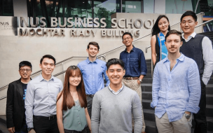 Picture yourself in the NUS MBA cohort? Our MBA Application Insider tells you how to get accepted (Credit: NUS Facebook)