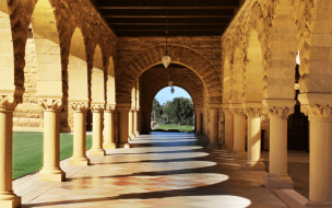 Stanford Average GMAT | Applying for an MBA? Find out what GMAT score you need for Stanford GSB ©sansara
