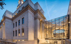 London Business School's Sammy Ofer center is in the refurbished Old Marylebone Town Hall in London | © Sammy Ofer Centre of London Business School / Facebook