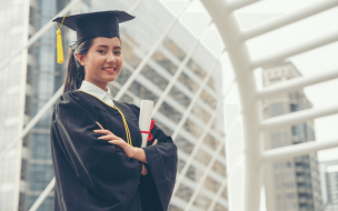 Here's how to select the ideal MBA program for you | ©Pra-child via iStock