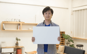 Here's how to choose a GMAT whiteboard and accessories that meets every specification, so you can confidently get ready for test day © west via iStock 