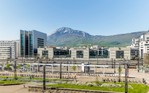 Almost two-thirds of prospective students believe it is important to incorporate sustainability into the business school experience ©Grenoble Ecole de Management