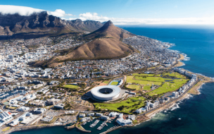 South Africa is rich in cultural diversity, wildlife, and scenic wonders, find out the 6 reasons why you should consider studying abroad in South Africa for your MBA ©V-art via IStock