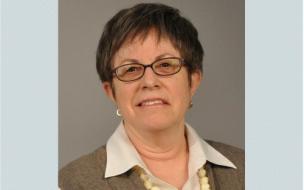 Prof Paula Sloan facilitates the Math Conversations at Duke-Fuqua