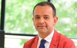 Vincenzo Esposito Vinzi is dean of France's ESSEC Business School