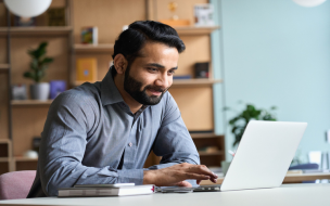There are various things you need to consider before applying to business school ©insta_photos/iStock