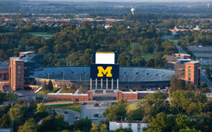 Michigan Ross alumni have lifetime, tuition-free access to leadership development