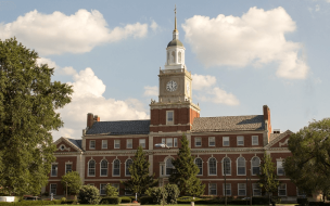 Howard University tops Bloomberg's list of most diverse MBA programs | © Derek E. Morton/ Wikimedia