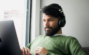 Low cost Online MBAs allow you to study from the comfort of your own home ©Miguelangel Miquelena / Unsplash