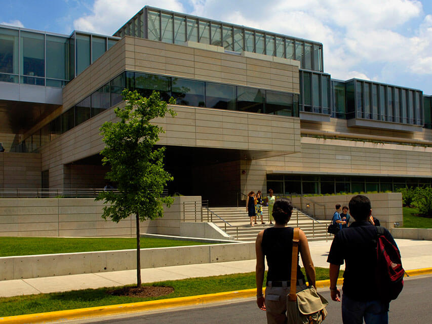 the-university-of-chicago-booth-school-of-business.jpg