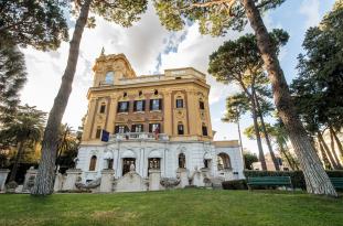 Hubpage Pic of LUISS