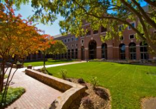 Hubpage Pic of UNC Kenan-Flagler Business School